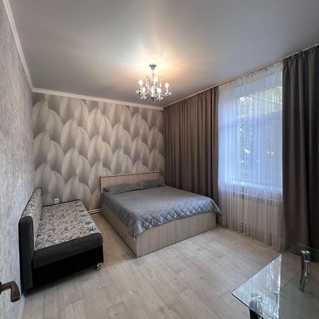 На Майлина Apartment Turksib Екстериор снимка